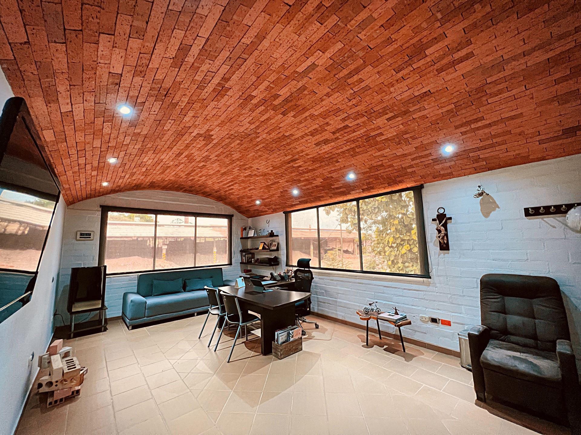 LADRILLERA LOS CERROS Y LADRILLERA SAN MIGUEL