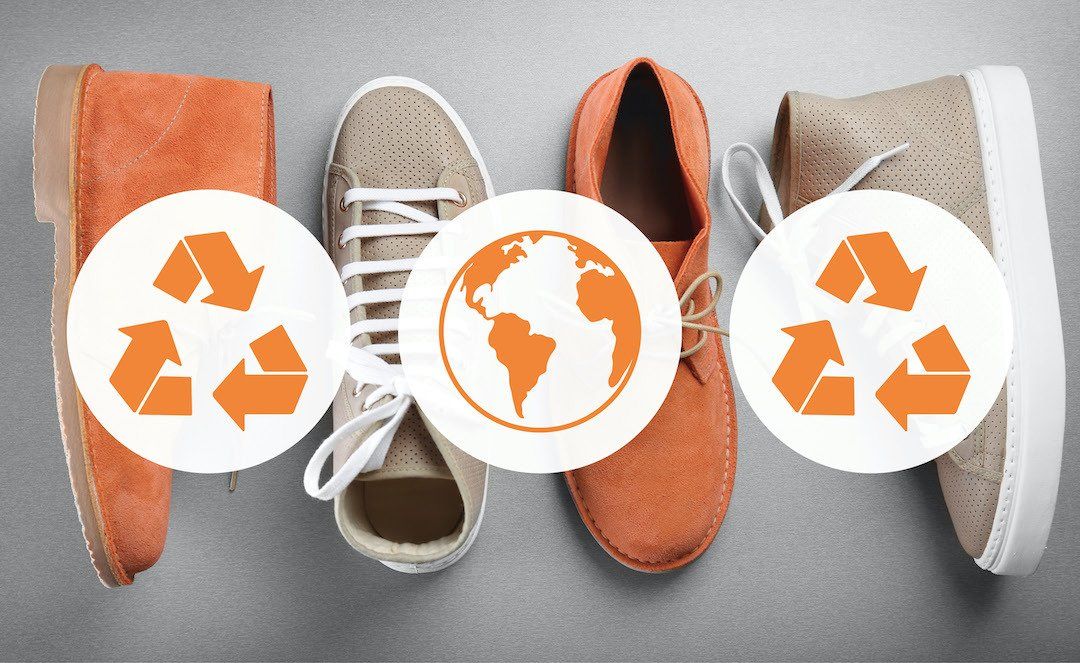1 pair of orange shoes + pair of beige shoes, 3 orange icons on top: recycle, earth, recycle