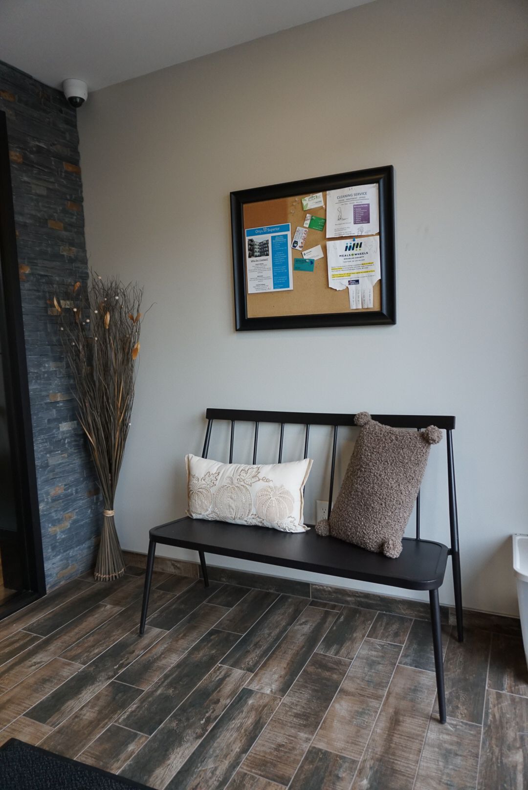 ONYX of superior building entrance lounge