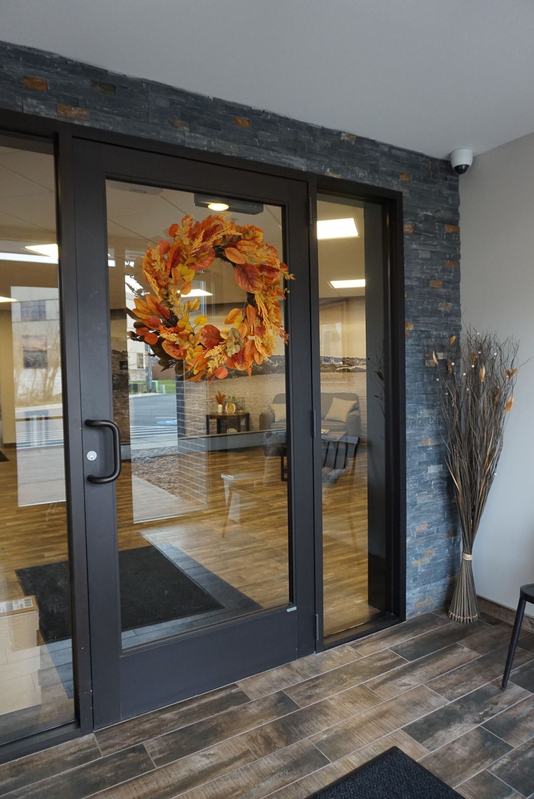 ONYX of superior building entrance door