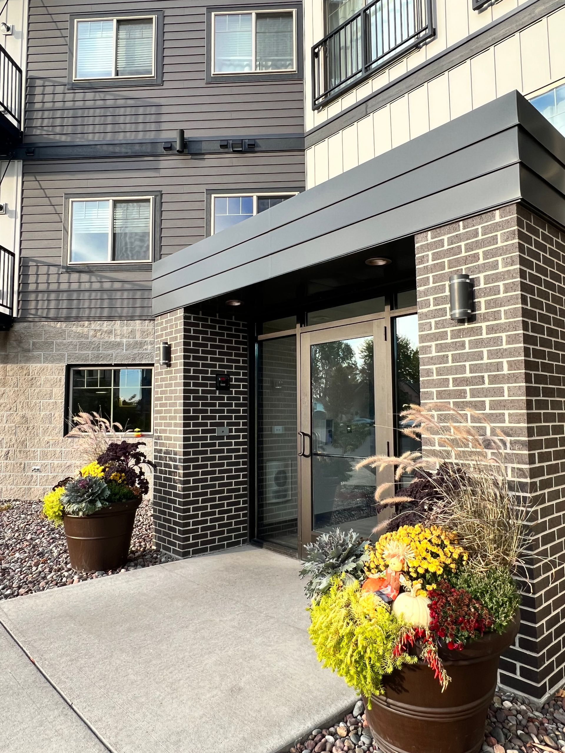 ONYX of superior building entrance