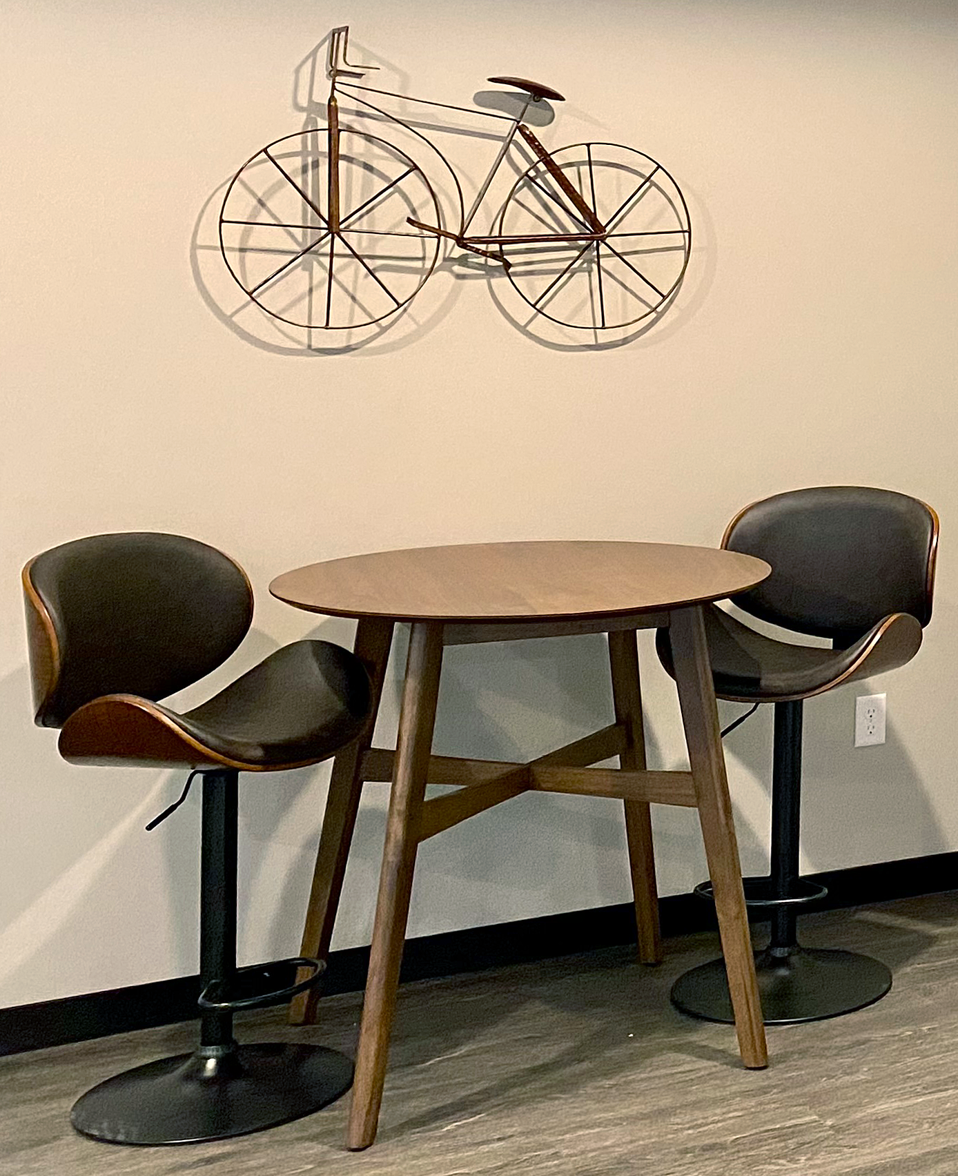 Lincoln Park Flats lounge