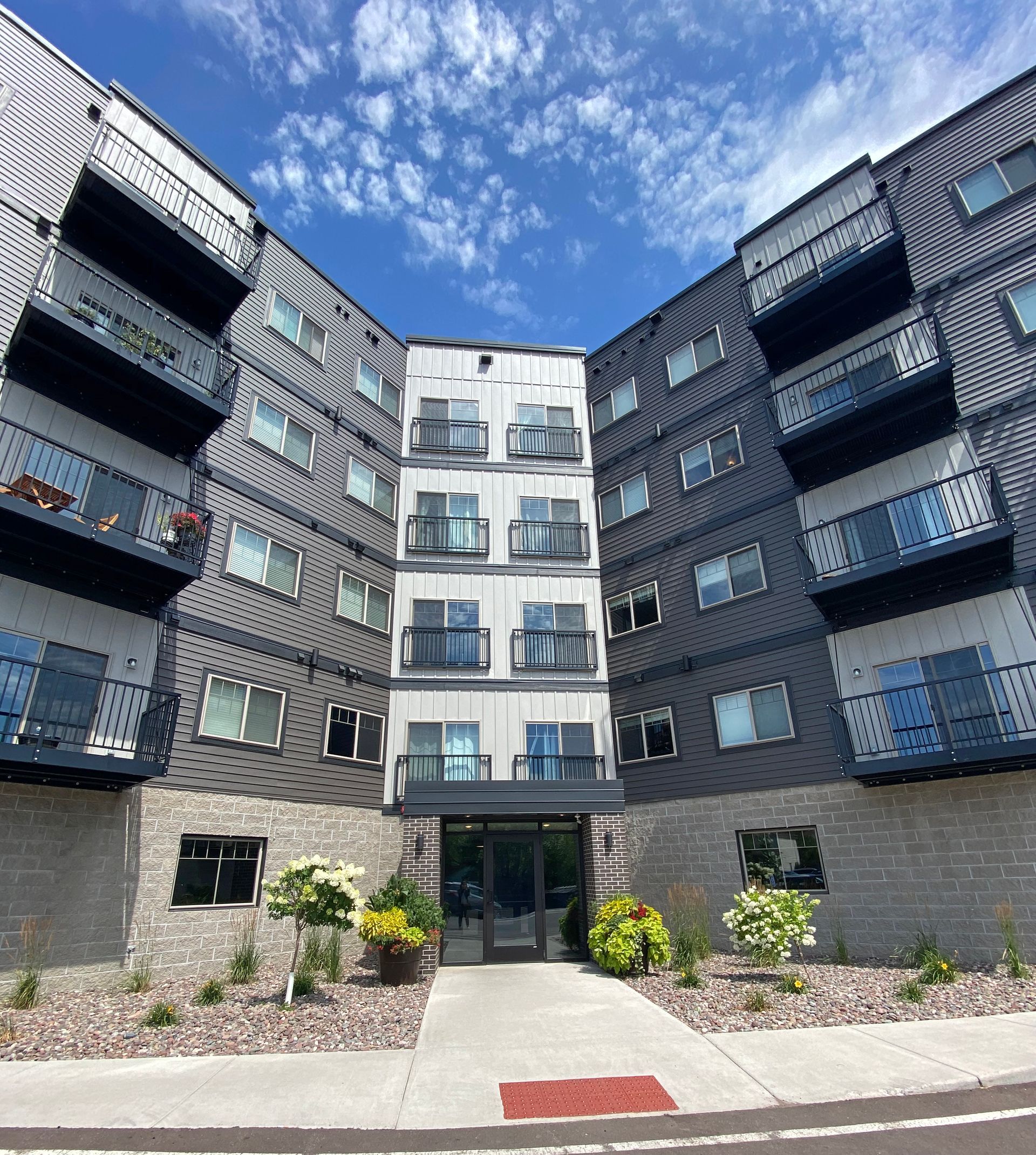 ONYX of superior building entrance