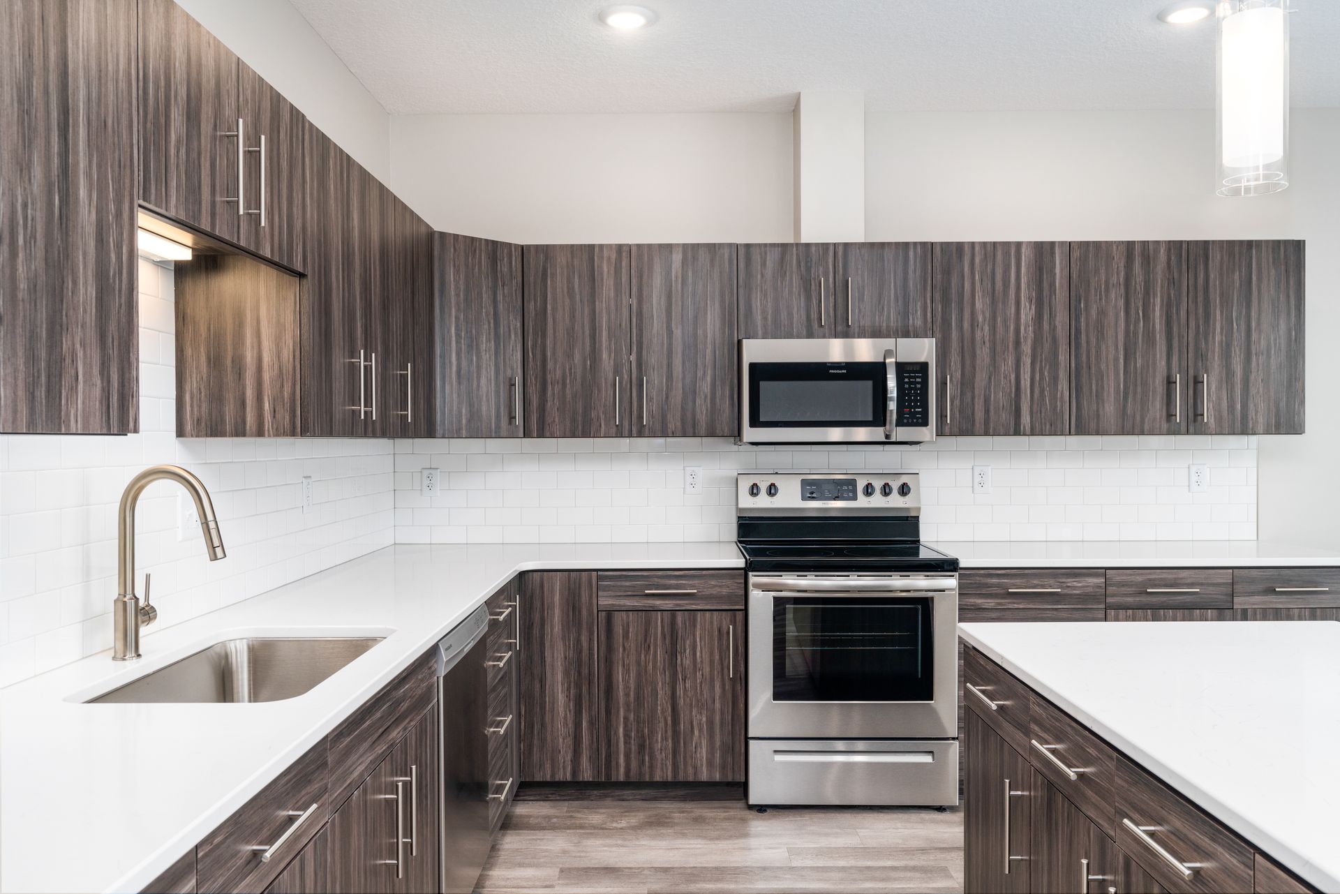 Acadia Apartments kitchen #6