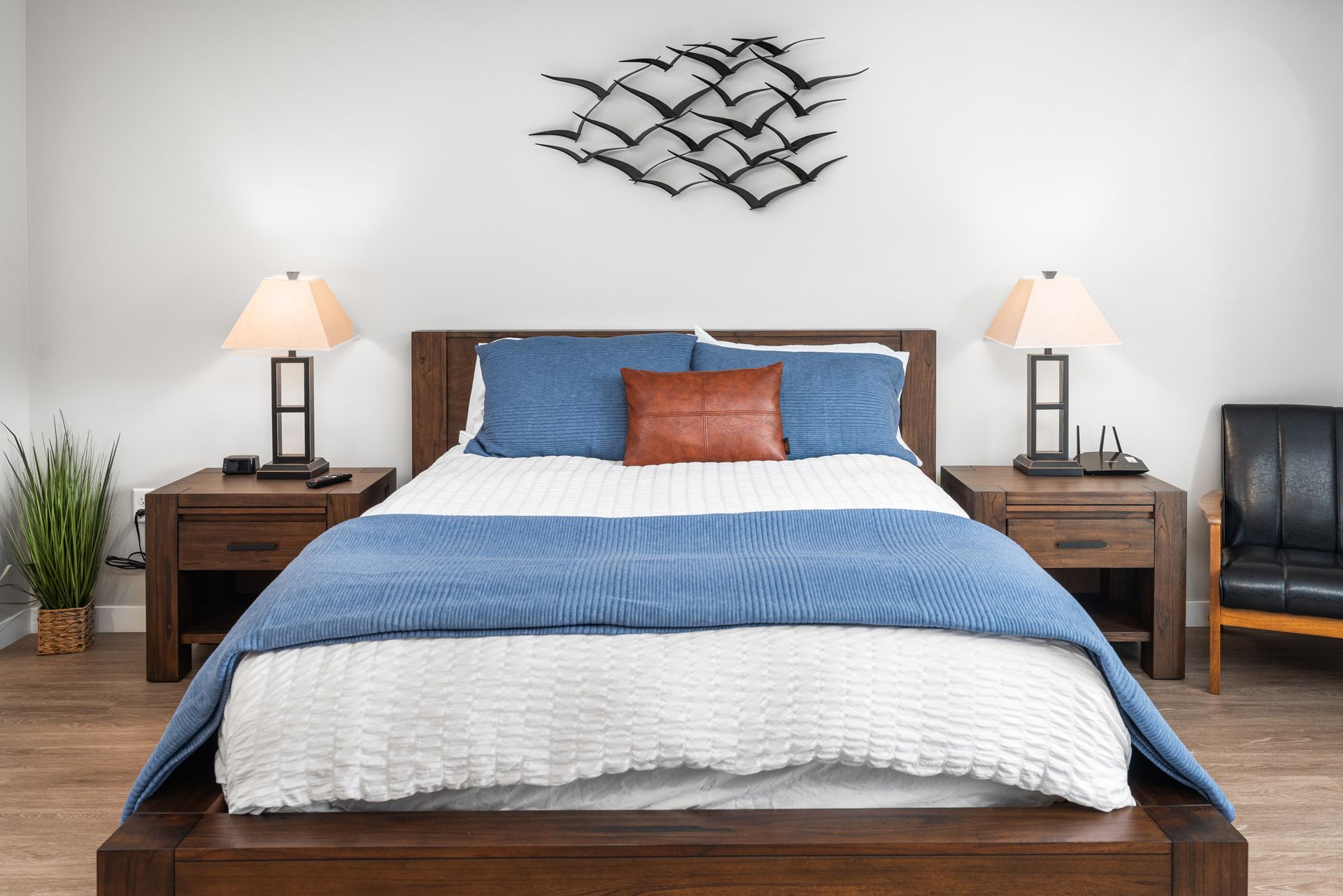 Lincoln Park Flats bedroom