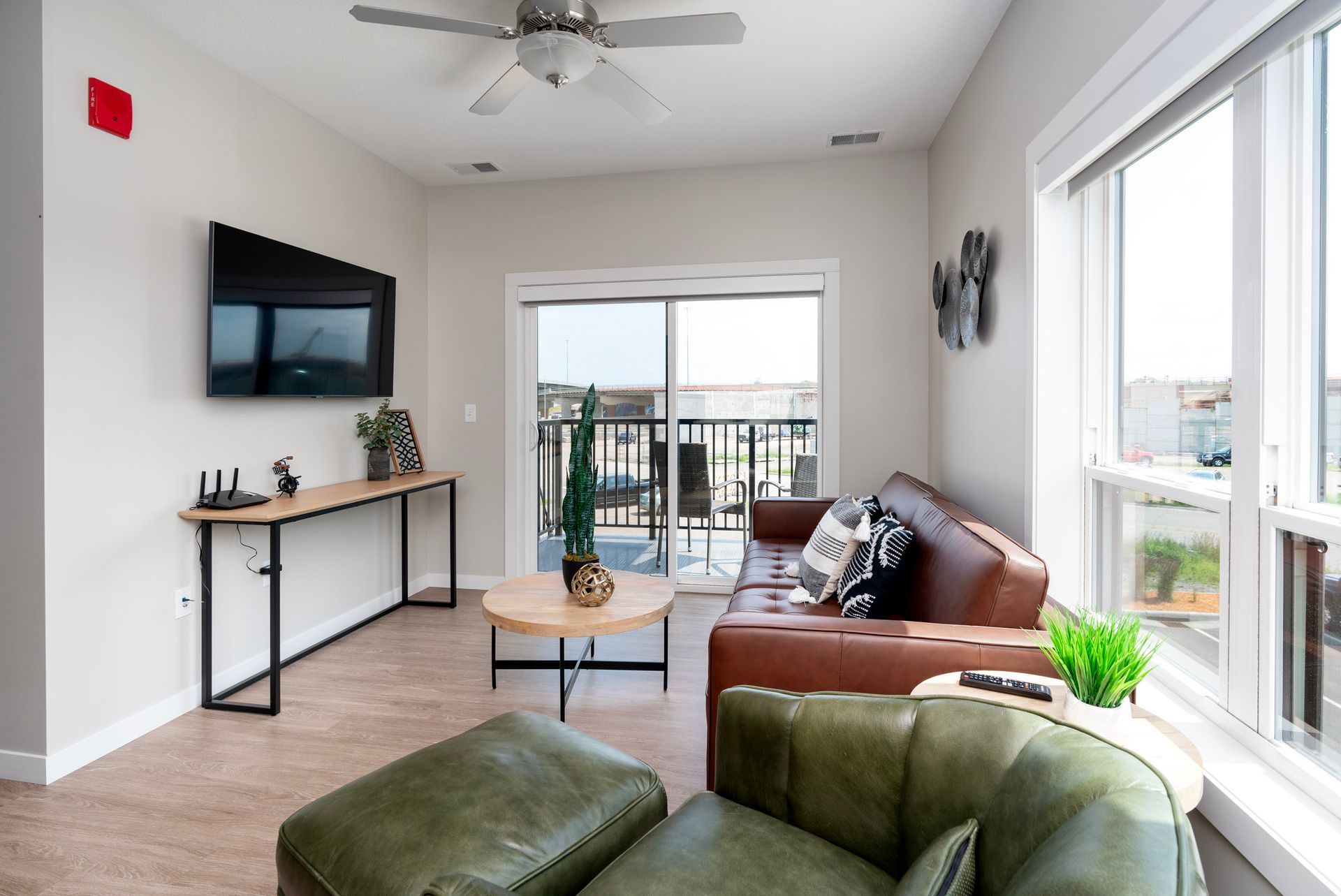 Lincoln Park Flats living room