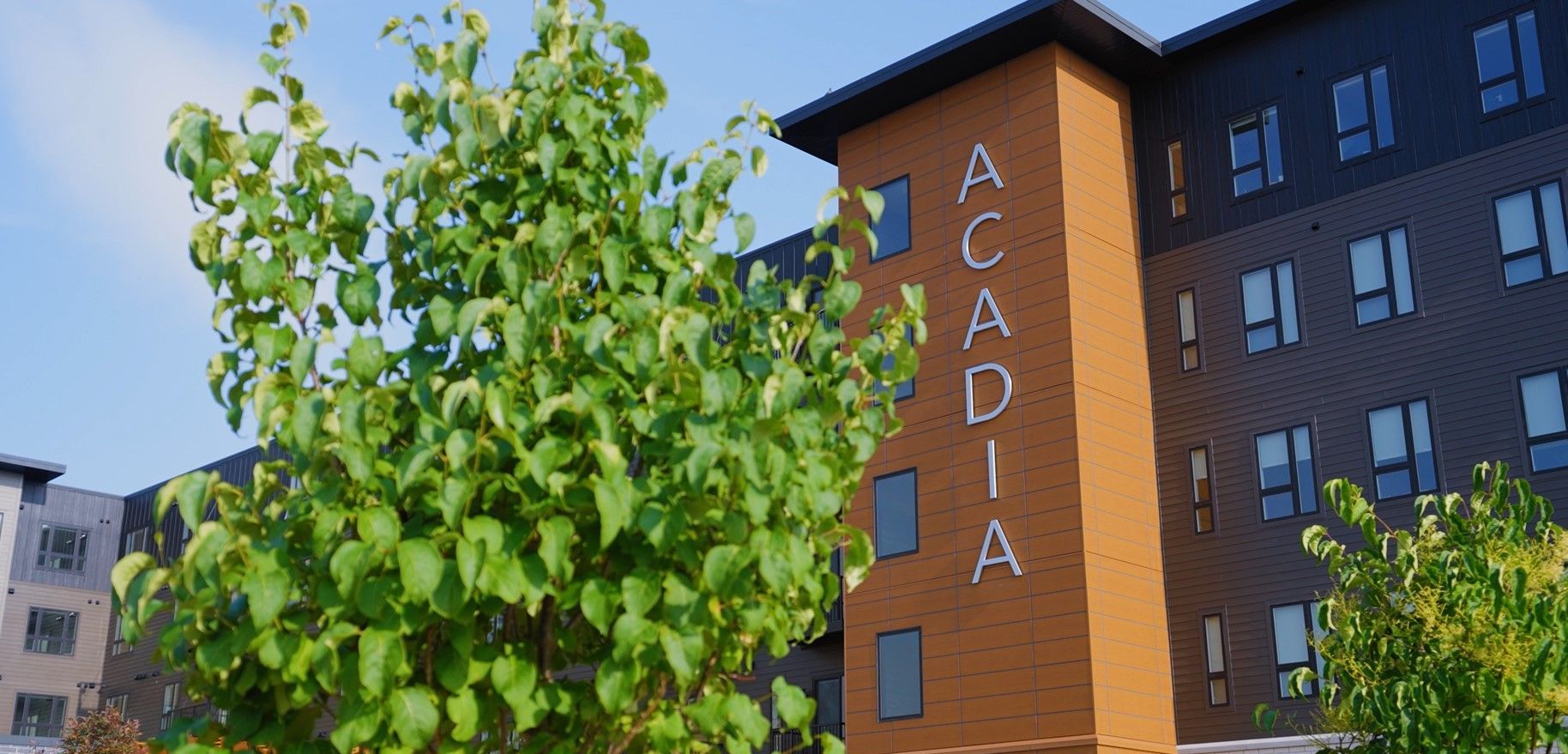Acadia Apartments exterior