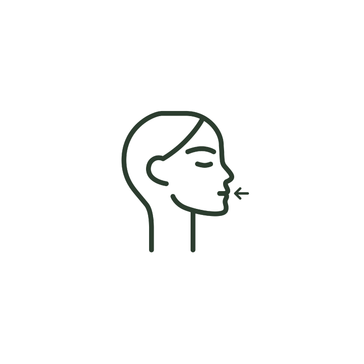 A line drawing of a syringe with a needle sticking out of it.