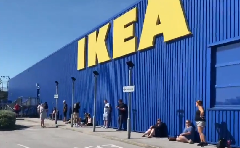 Covid Queues at Birstall Shopping Park IKEA