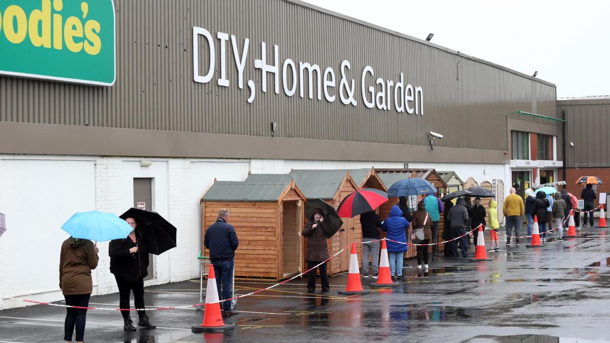 Covid Queues at Birstall Shopping Park IKEA