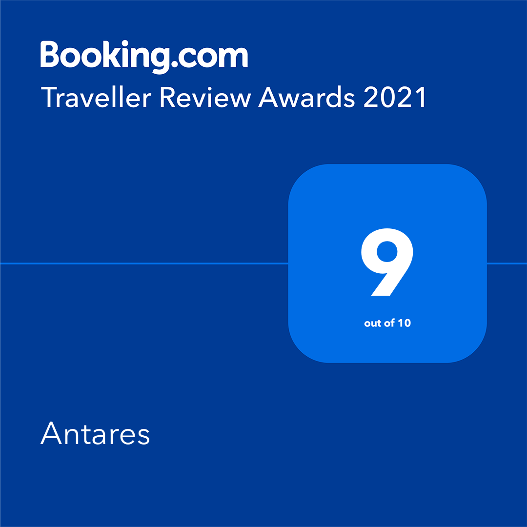 booking.com traveller review awards