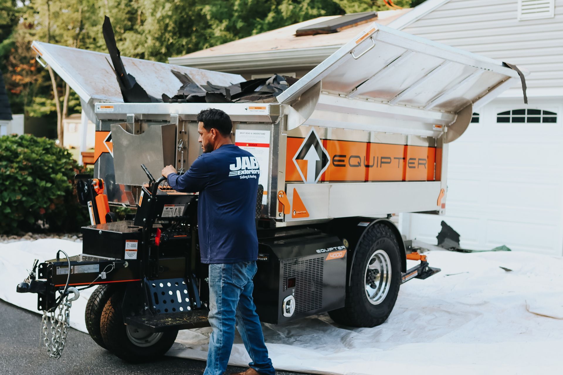 JAB Crew with equipter