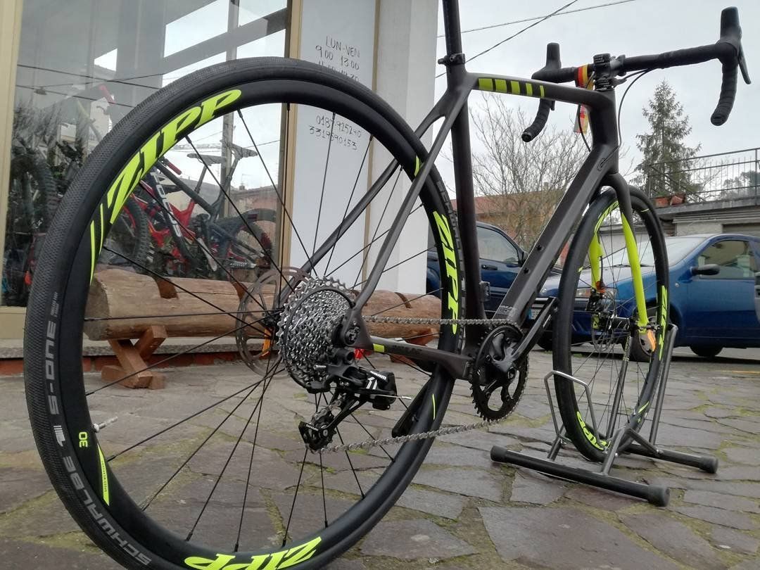 Ruota posteriore bici da corsa in dettaglio