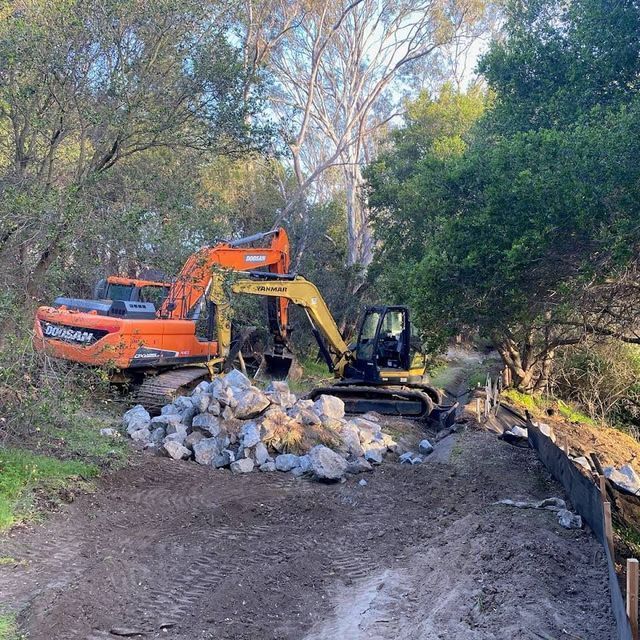 Two Excavating Machines | Walnut Creek, CA | B&B Excavation