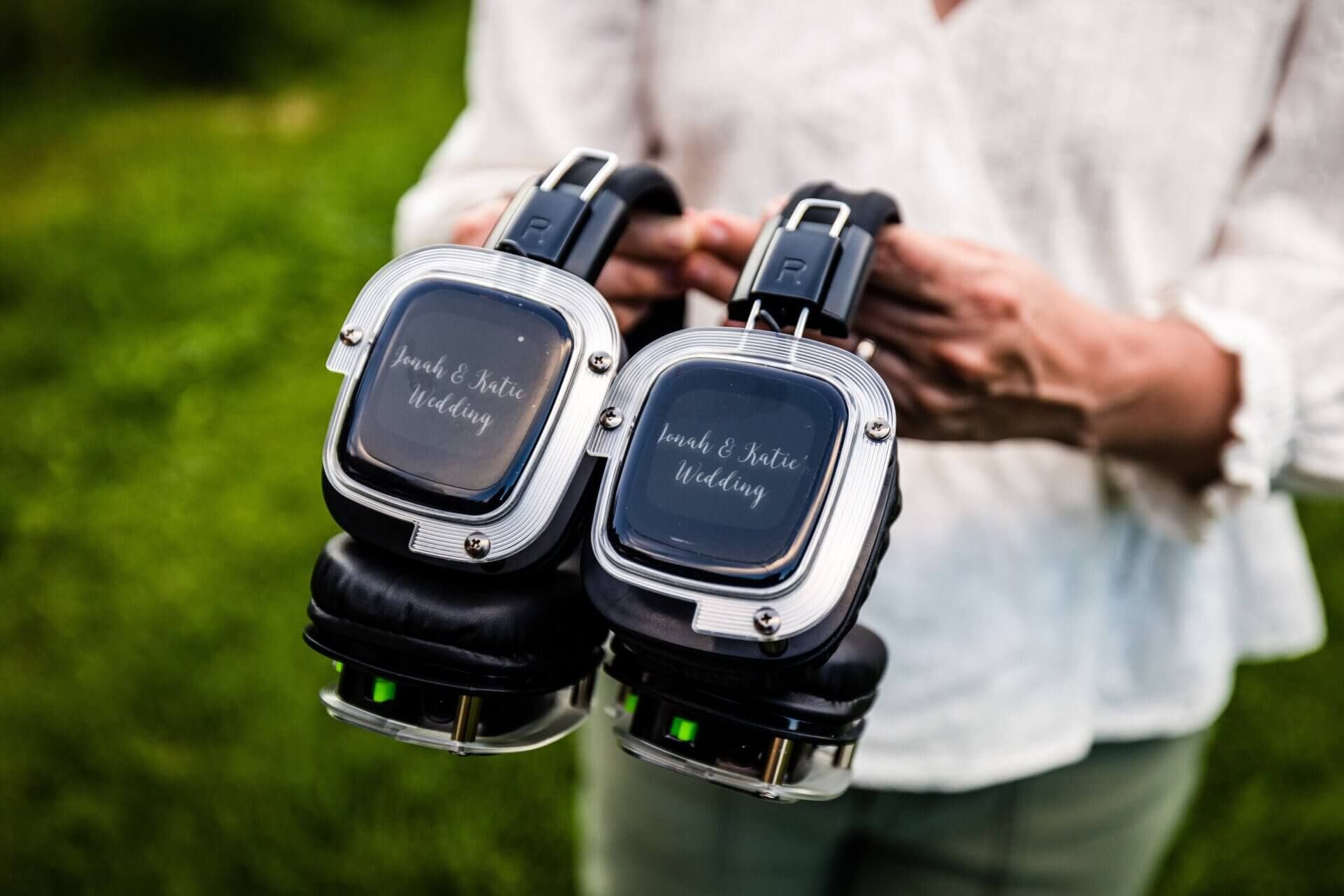 Holding a branded silent headset 