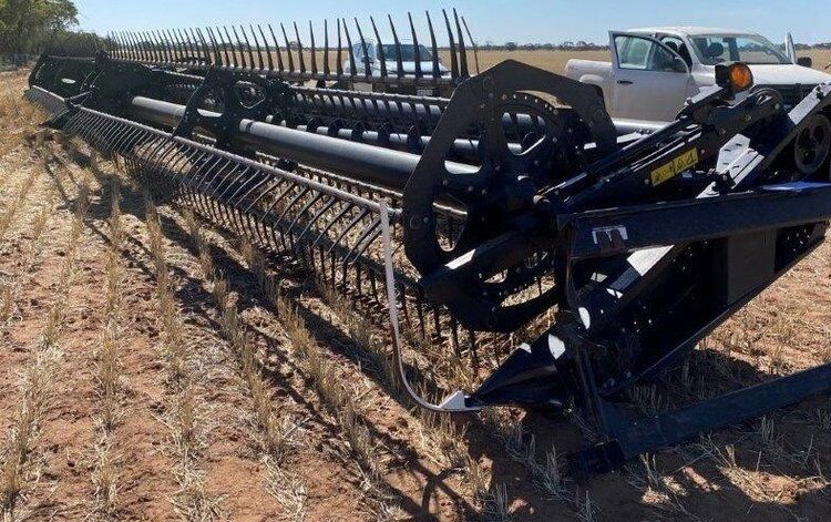 MacDon FD75 1 — Swan Hill, VIC — Murray Mallee Machinery