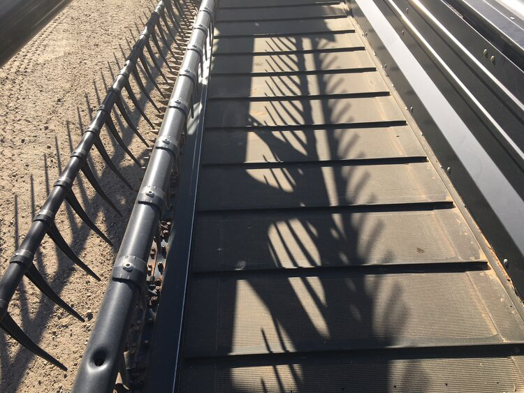 MacDon 2152 2 — Swan Hill, VIC — Murray Mallee Machinery