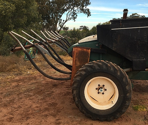 Spreader — Swan Hill, VIC — Murray Mallee Machinery