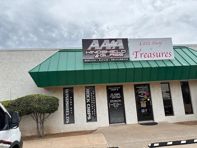 Auto glass shop in Lubbock, TX Auto glass shop in Lubbock, TX