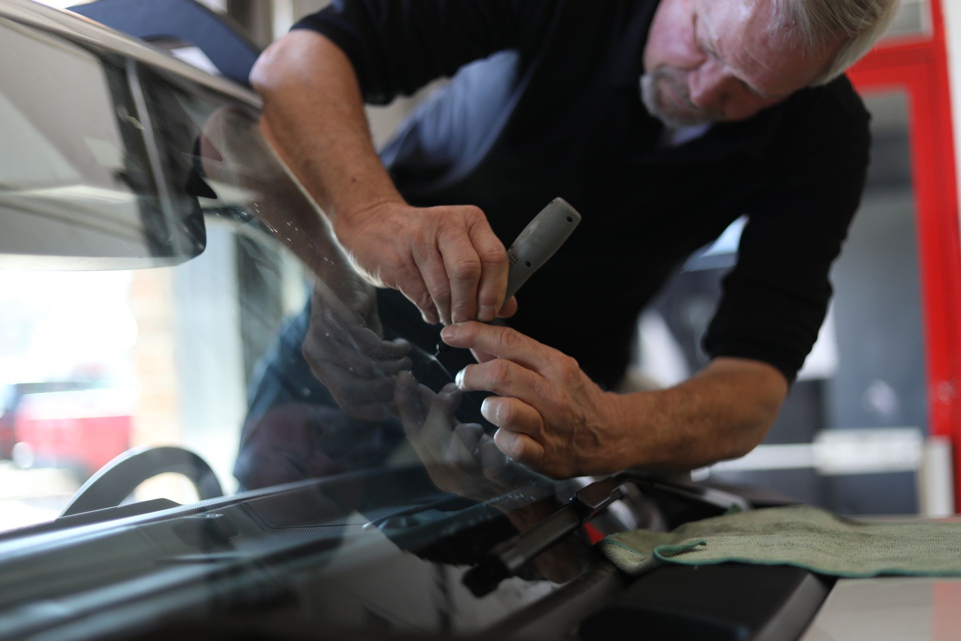 Mobile & in-shop windshield repair in West Texas