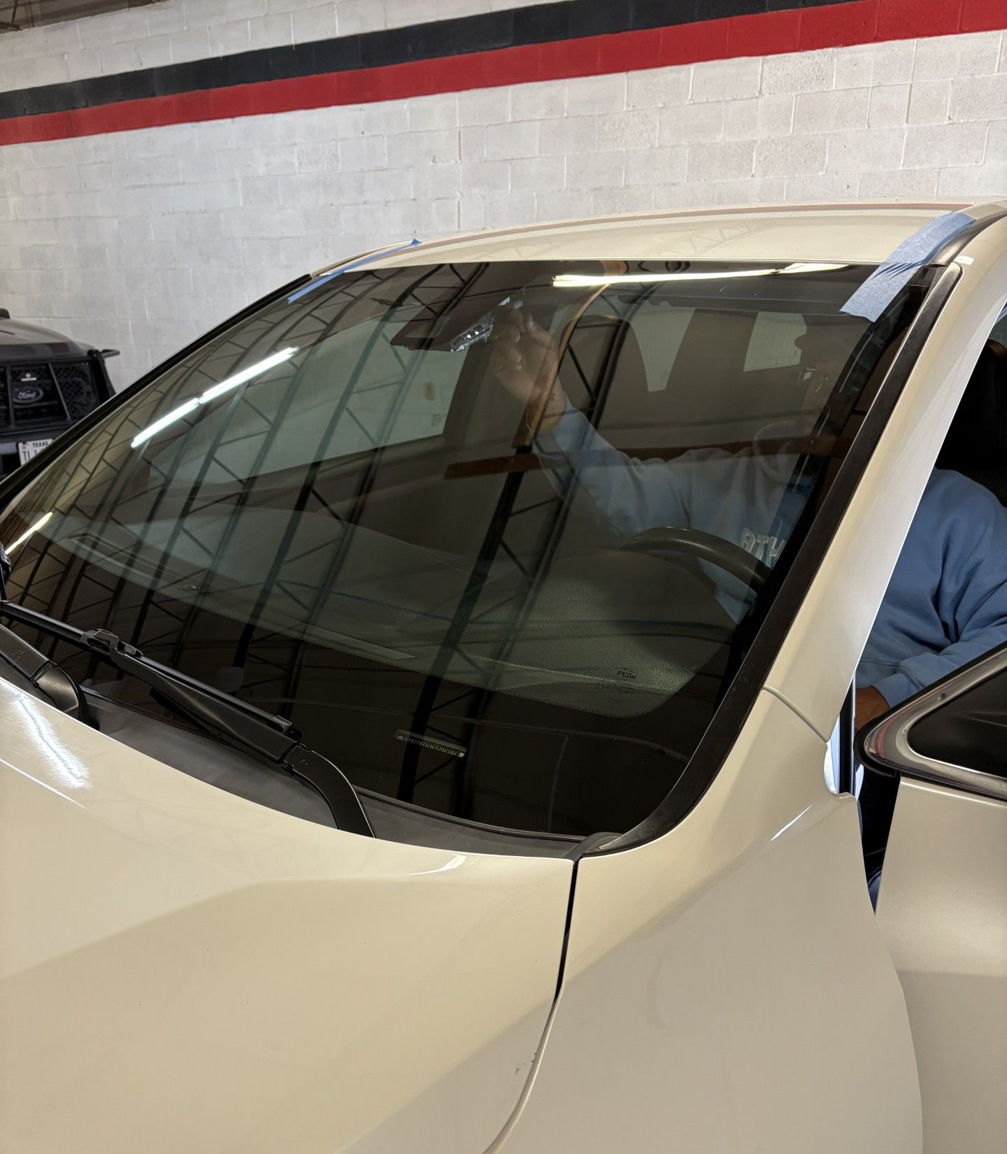 Toyota windshield replacement in Plainview, TX