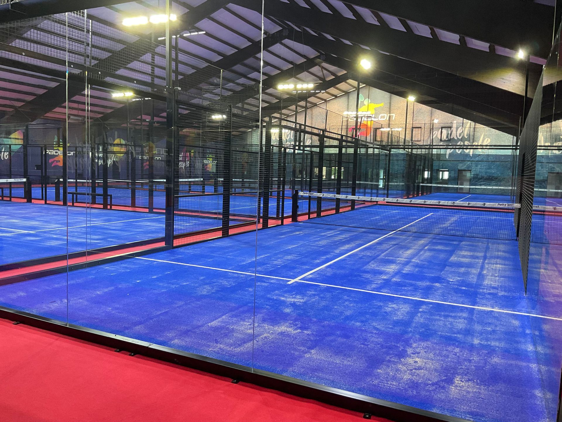 Padelon Neues Padel Center und Padel Plätze in Essen Burgaltendorf