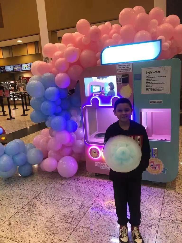 zuckerwatteautomat im Einkaufszentrum