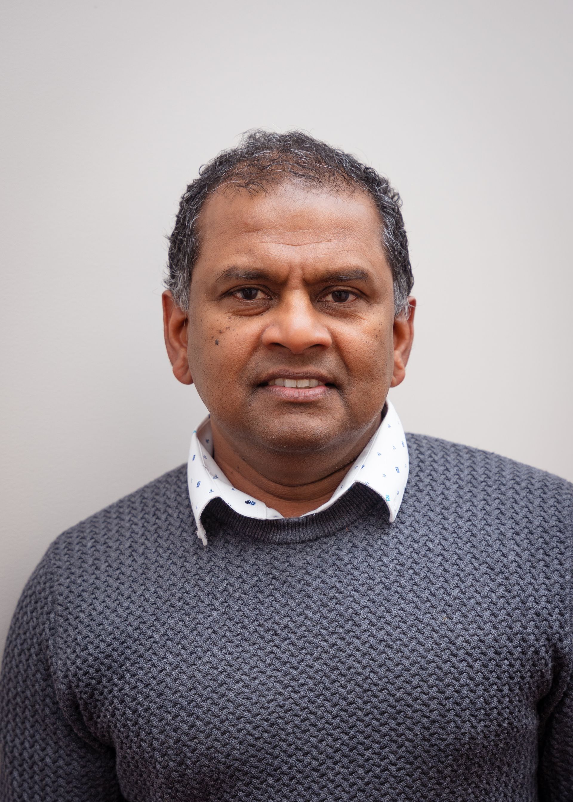 Dr Kapila Idirimanna