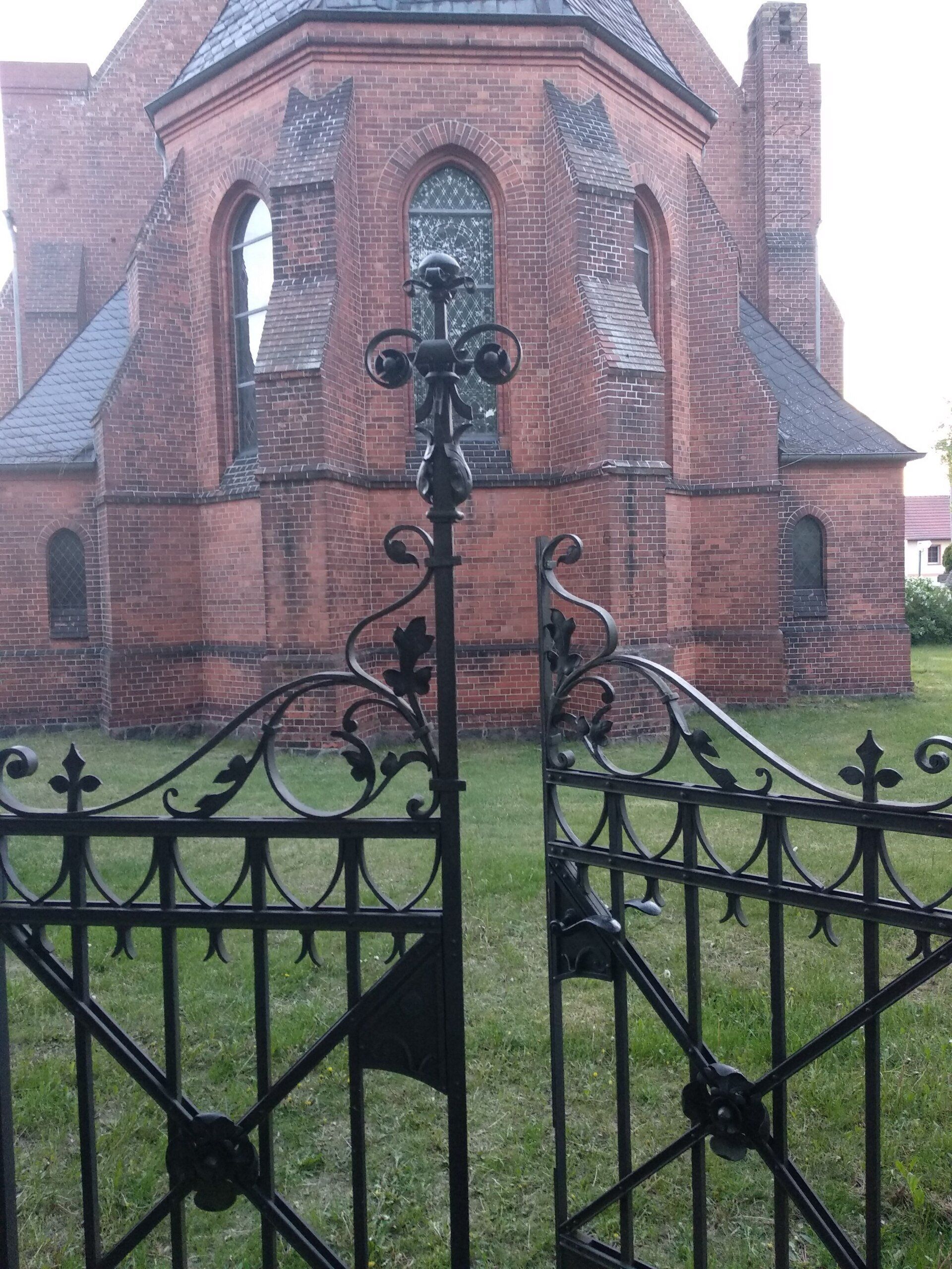 Neubau, Nachbau, Rekonstruktion, Schmiedeeisernes Tor, Kirchentor, Bralitz, Schmiedearbeit, Falttor