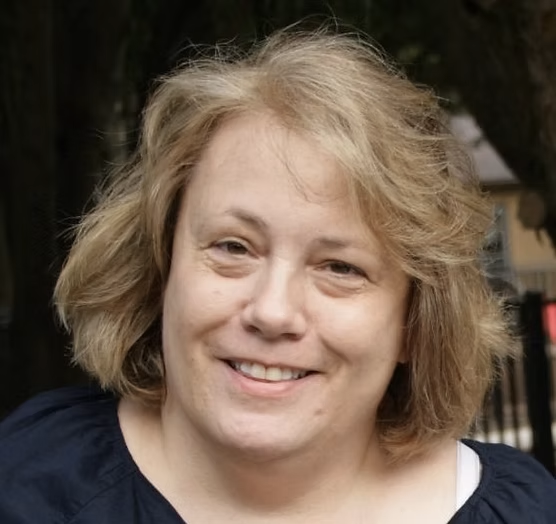 Sarah Dollison Headshot