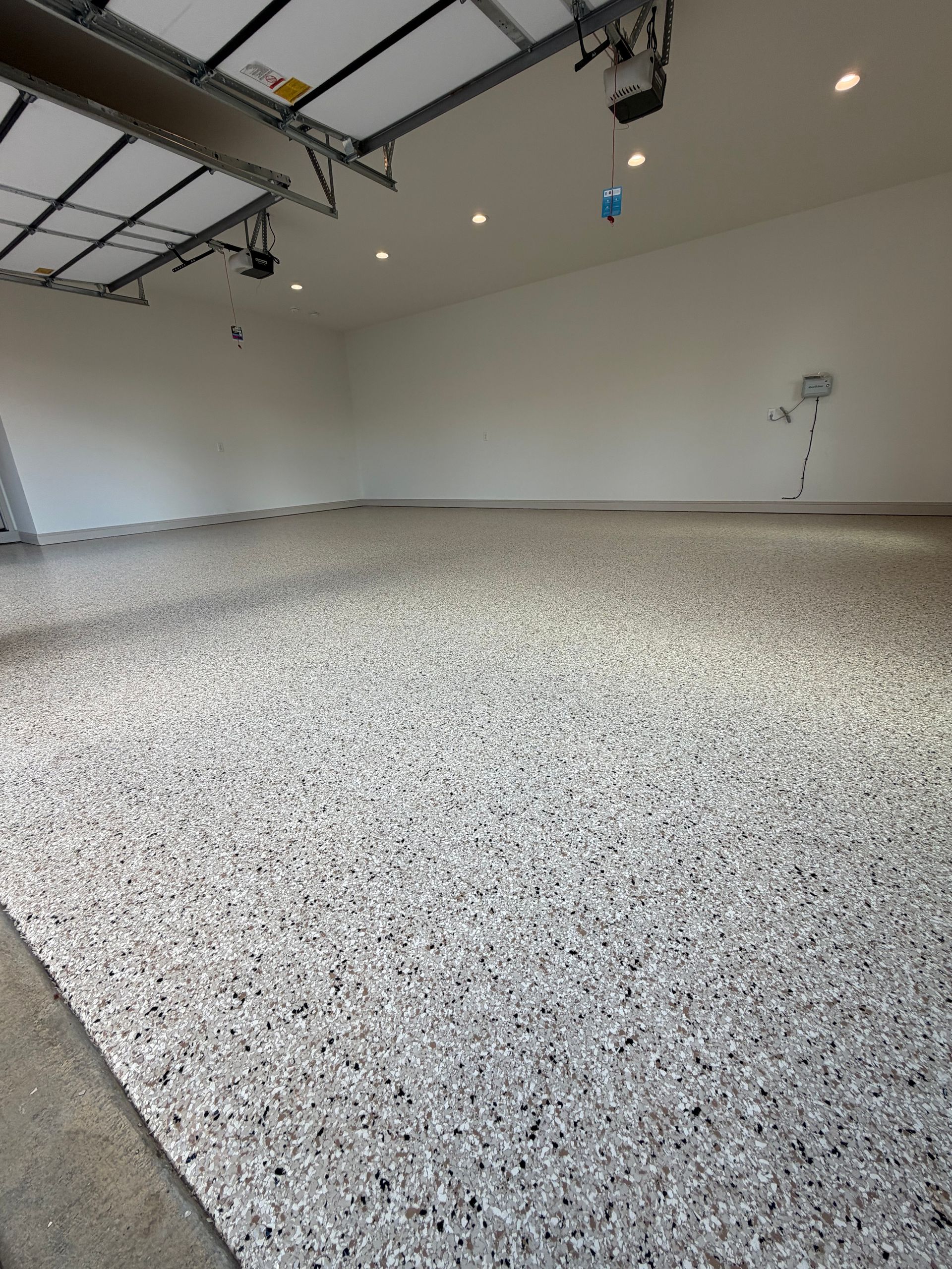 Flake floor garage after