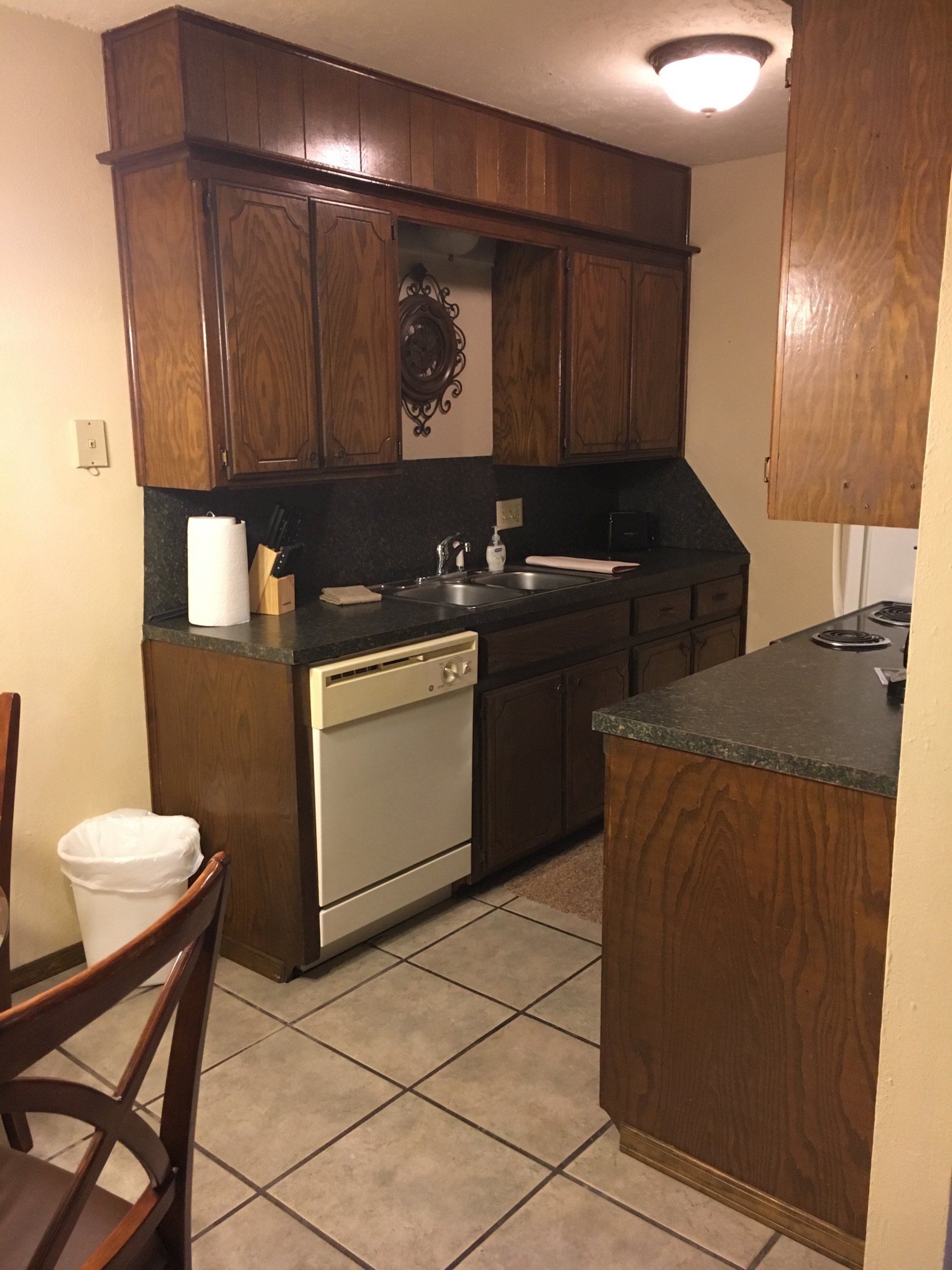 WILLOW WOOD CORPORATE APARTMENTS 580RENT