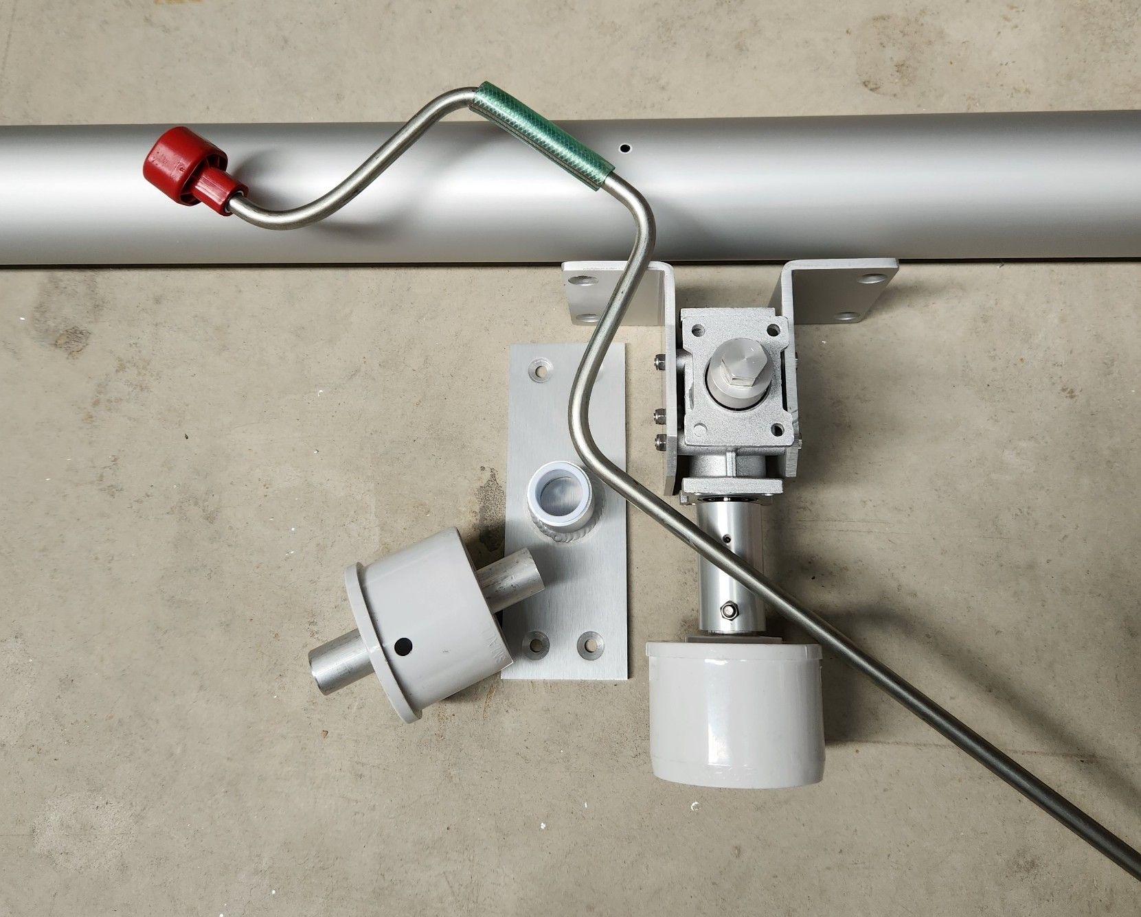 A Manual Mechanism Only System— Aussie UnderCover In South Nowra, NSW