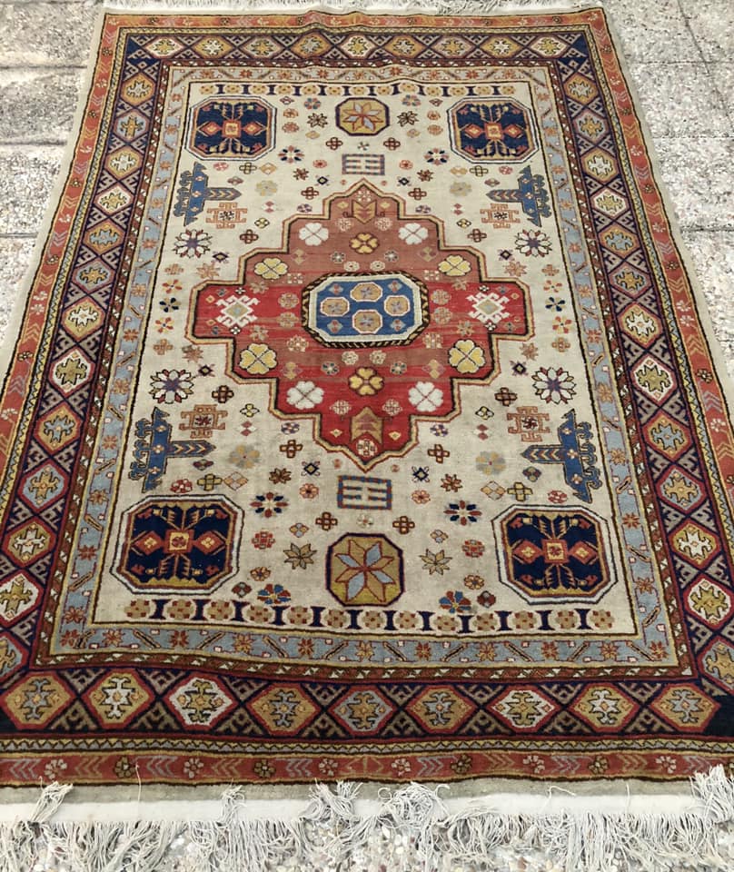 tappeto persiano di seconda mano