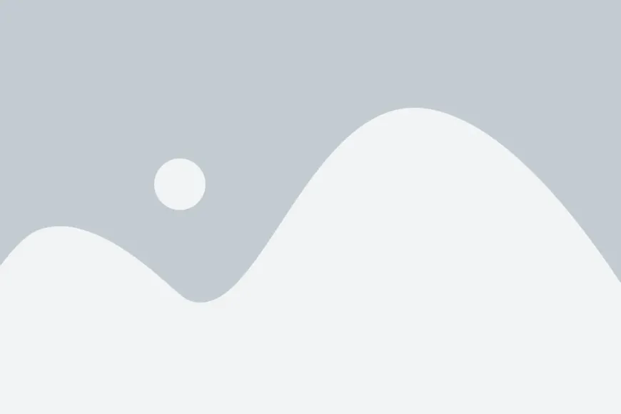 A picture of a mountain with a white circle in the middle.