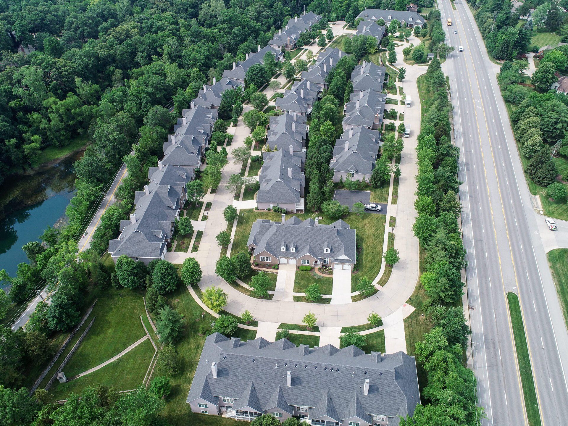 Apartment Complex Roof Installation