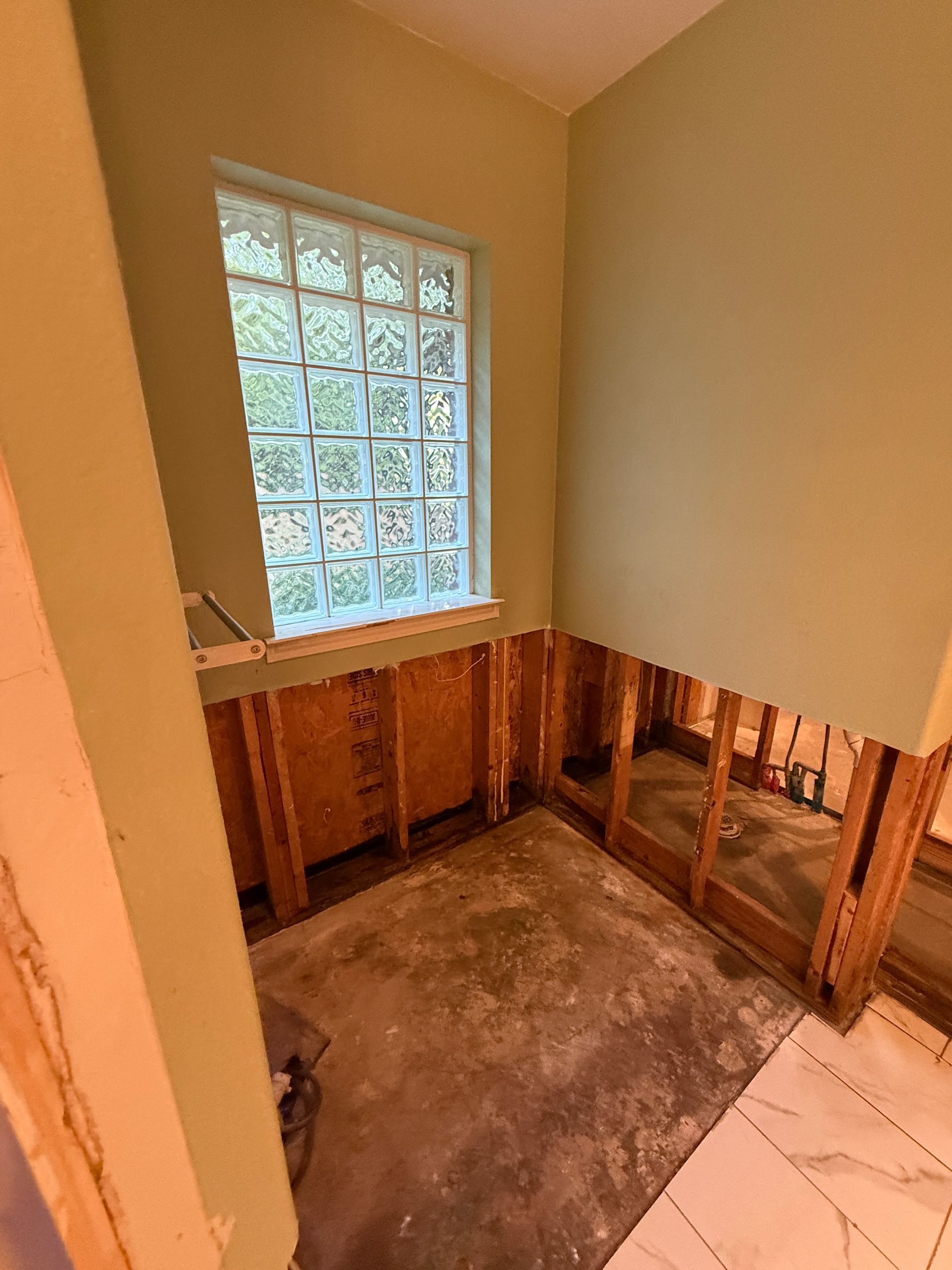 before and after biohazard restoration