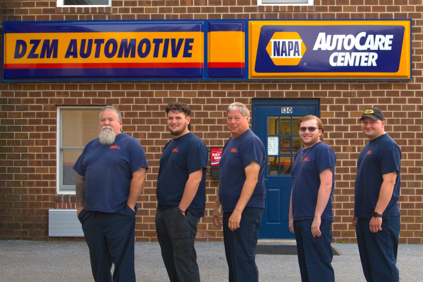 The team | Dzm Automotive