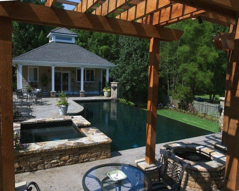 Pool houses & pavilions