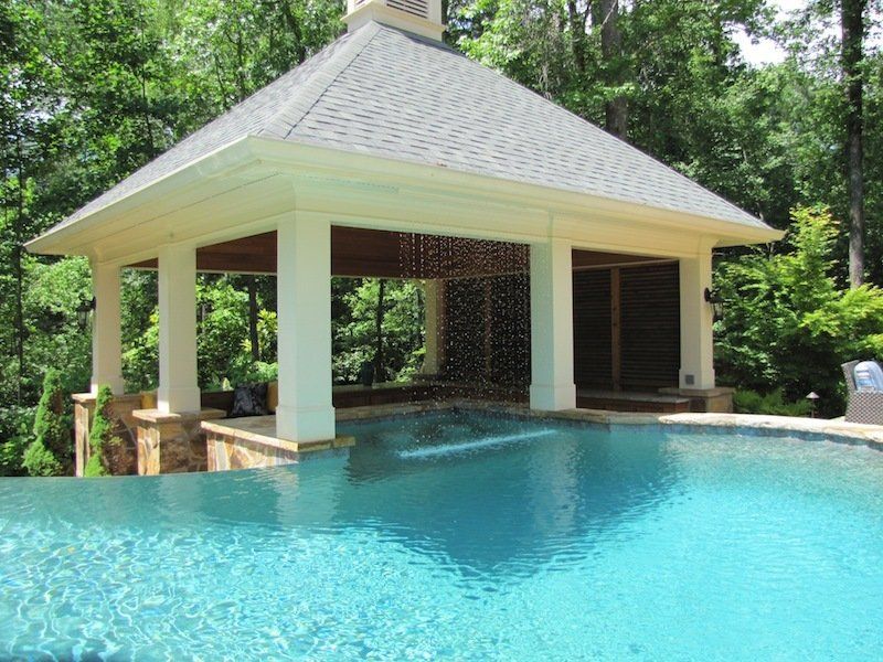 Pool houses & pavilions