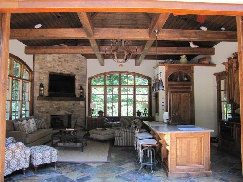 Pool houses & pavilions