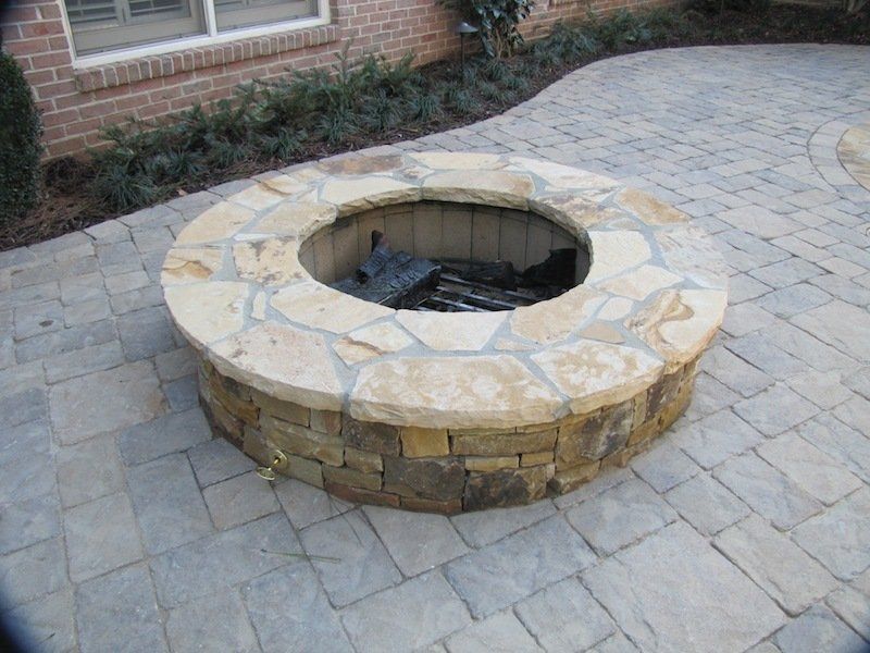 Fireplaces & fire pits