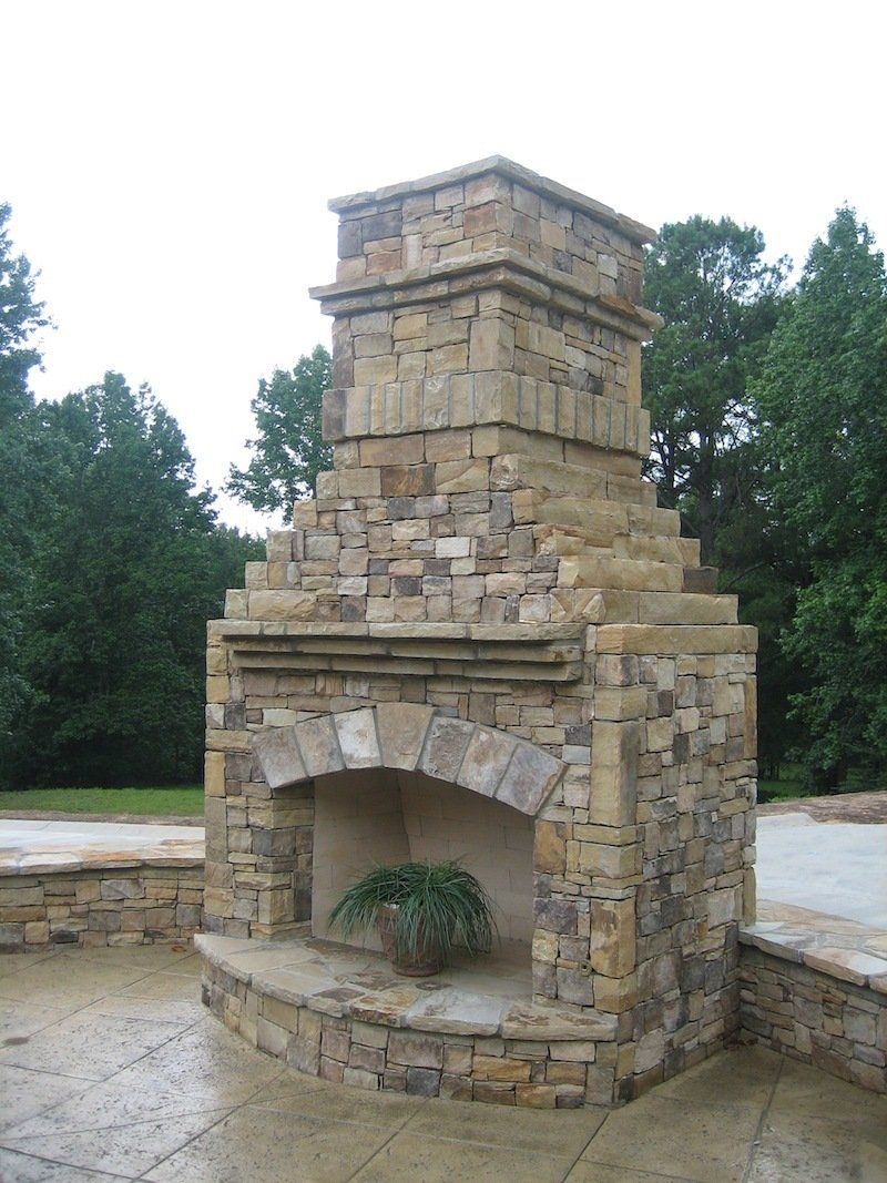 Fireplaces & fire pits