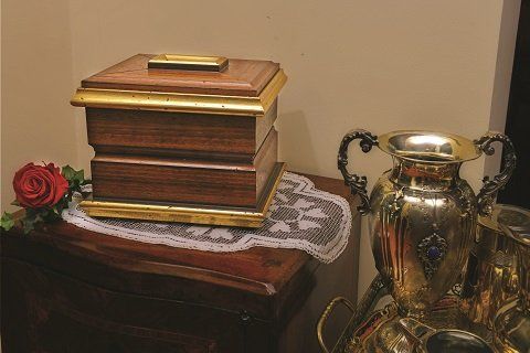 urna cineraria scrigno