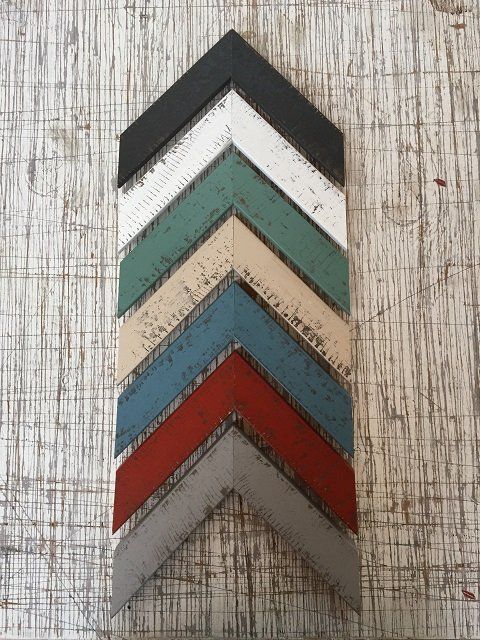 asta cornice nero bianco verde tortora carta-zucchero rosso grigio