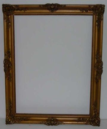 cornice intagliata vecchia