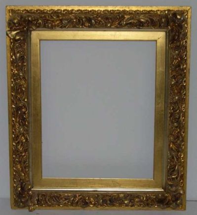 cornice intagliata vecchia