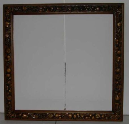 cornice intagliata vecchia