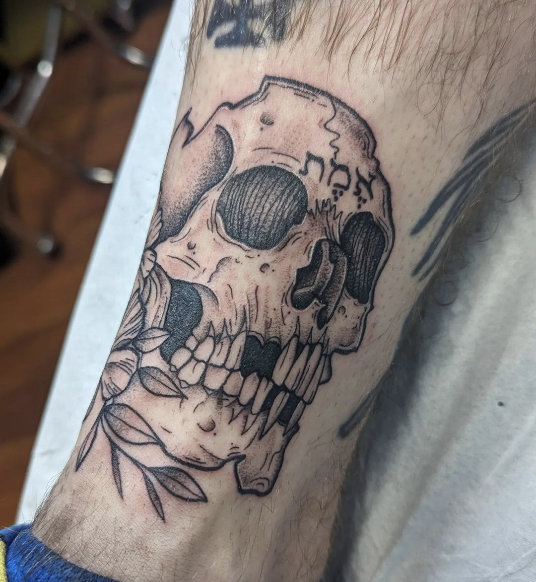 Skull Tattoo - Manhattan, NY - Studio 28 Tattoo