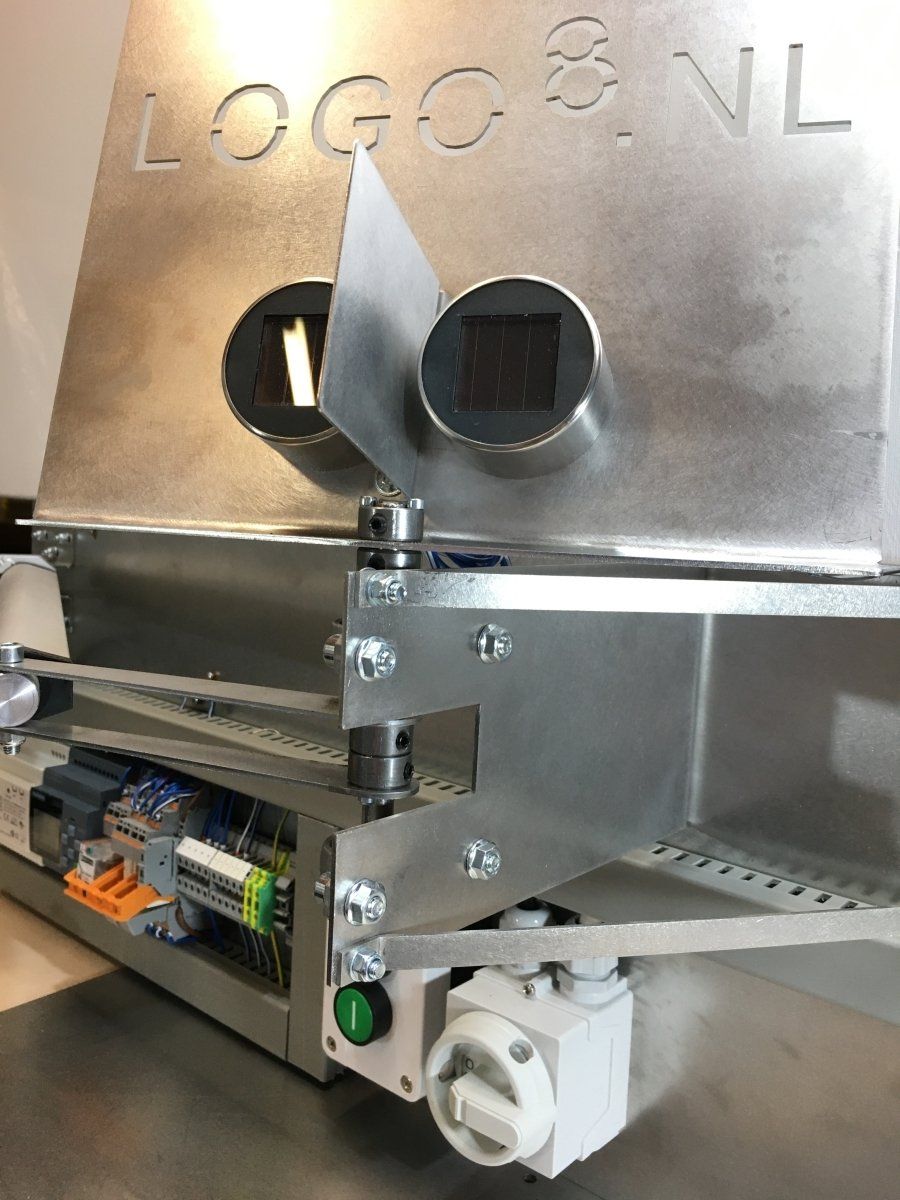 comparator van Siemens Logo vergelijkt 2 spanningen